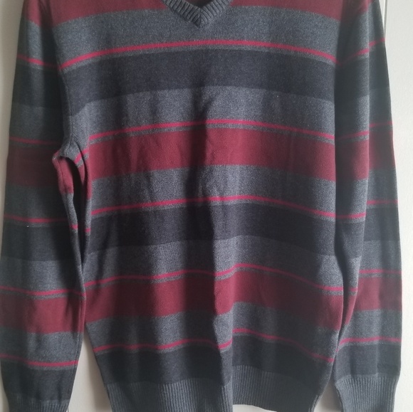 DKNY Jeans V Neck Gray/Cranberry Striped Sweater - Picture 8 of 8